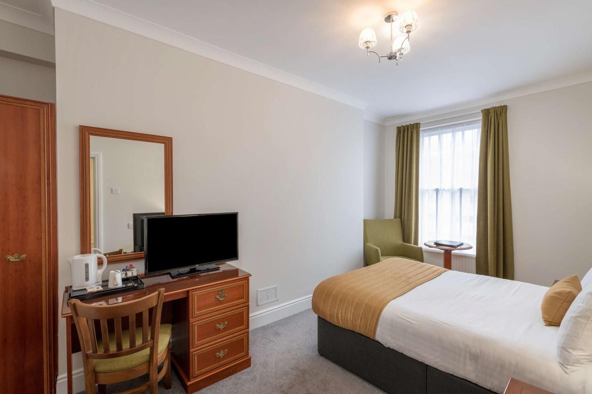 Single Room