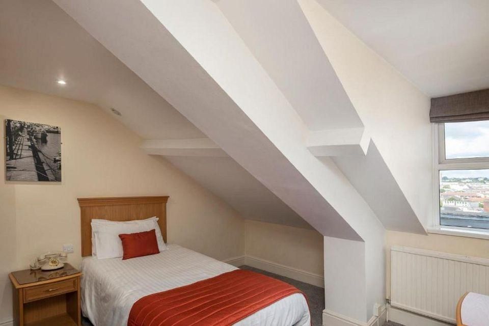 Small Single Room