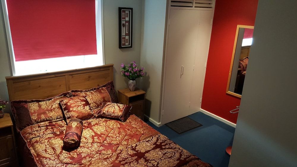 City Apartment, 1 Bedroom, Garden View, Ground Floor