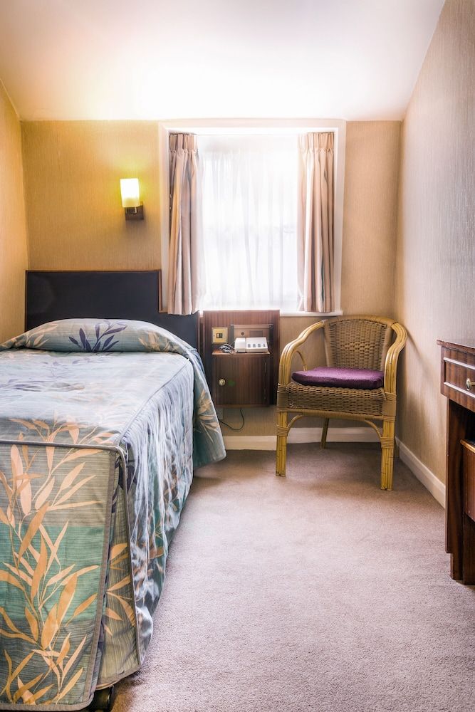 undefined Mitre House Hotel 4