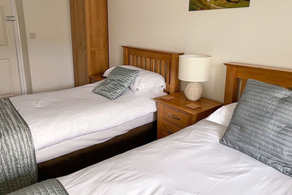 Twin Room, 2 Twin Beds