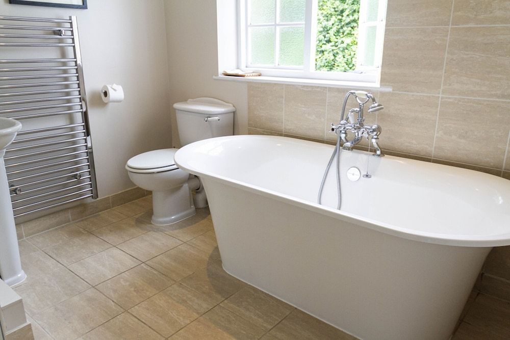 The Sea Trout Inn Superior Double Room, Ensuite 4