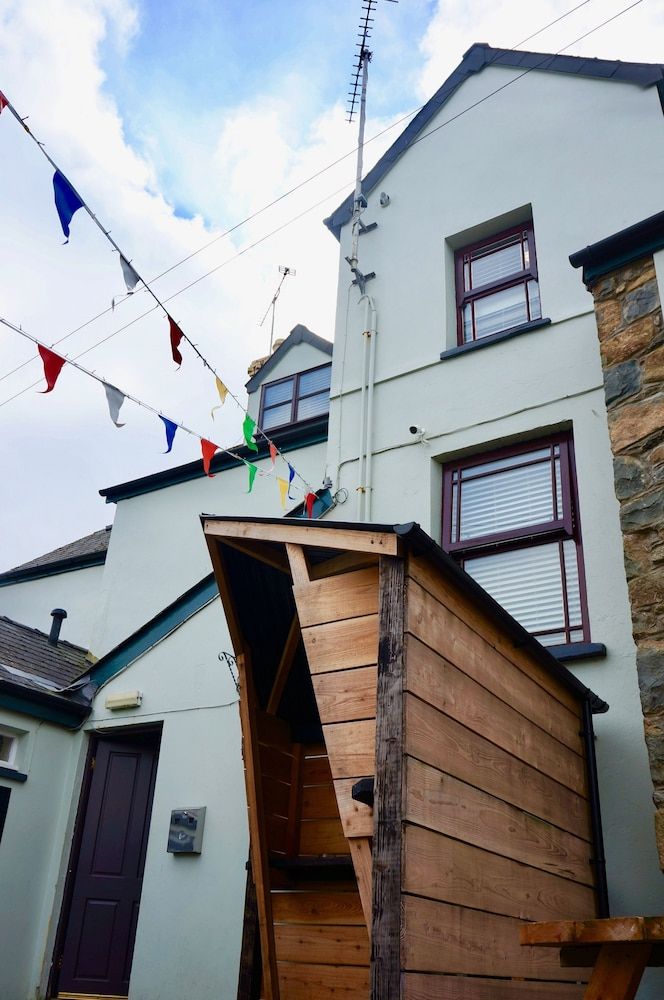 undefined Castle Inn 5