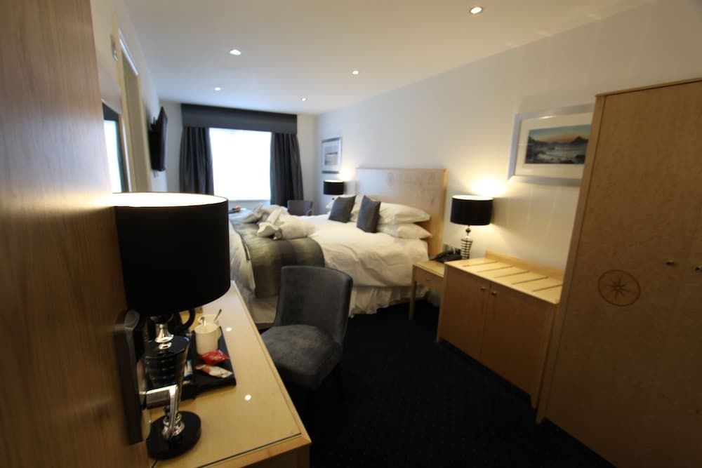 Belgrave Sands Hotel & Spa Deluxe Room, 1 King Bed 2