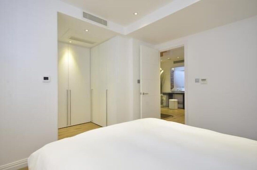 undefined Covent Garden Apartments 5