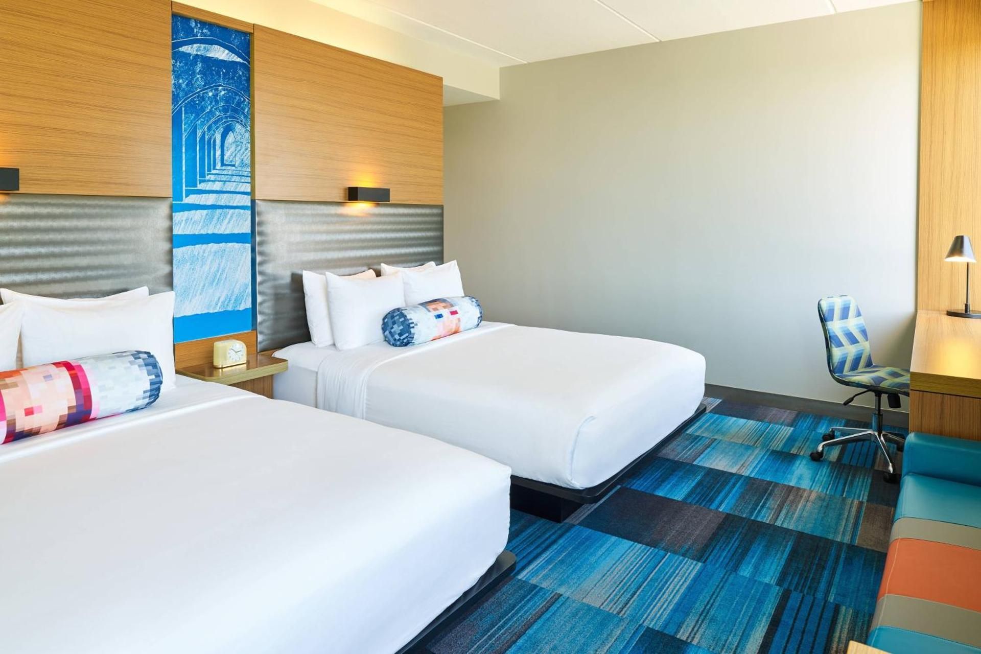 Queen Room with Two Queen Beds - Hearing Accessible