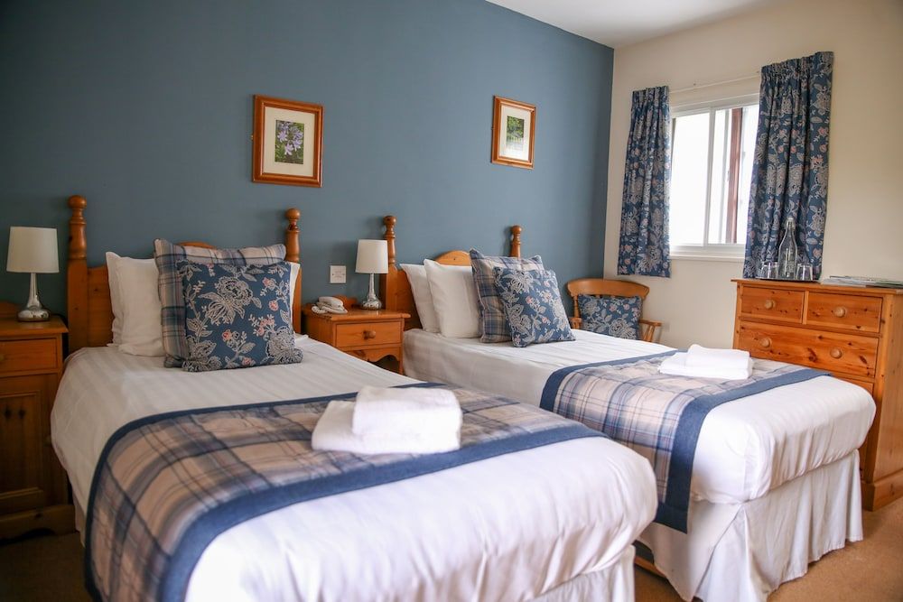 The Greyhound Inn & Hotel Standard Twin Room, 2 Twin Beds, Garden View