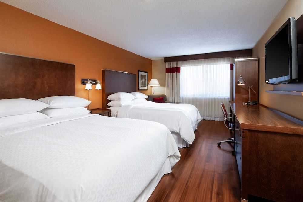 Room, 2 Queen Beds, Non Smoking