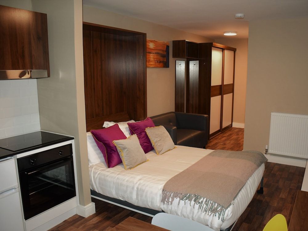 undefined Pembroke Studios 4