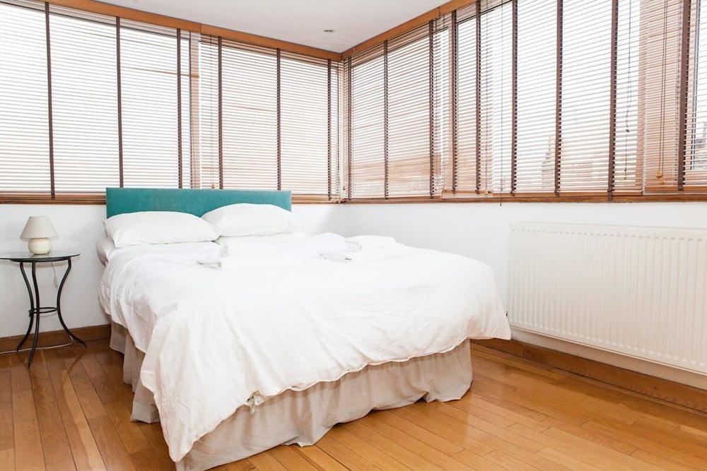 undefined 4 Bedroom Flat near London Eye 8
