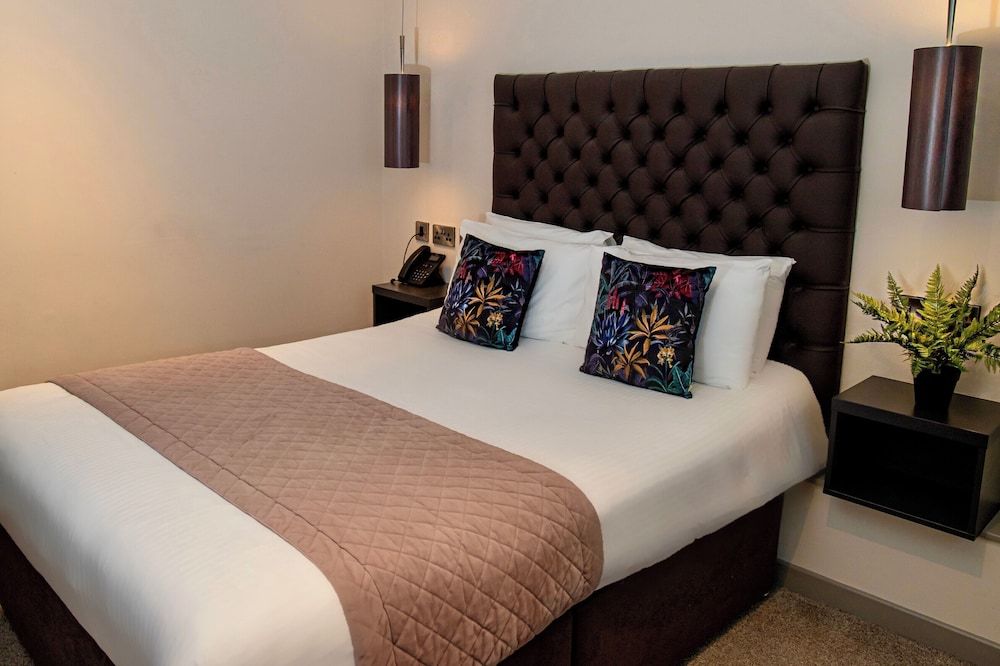 Classic Double Room