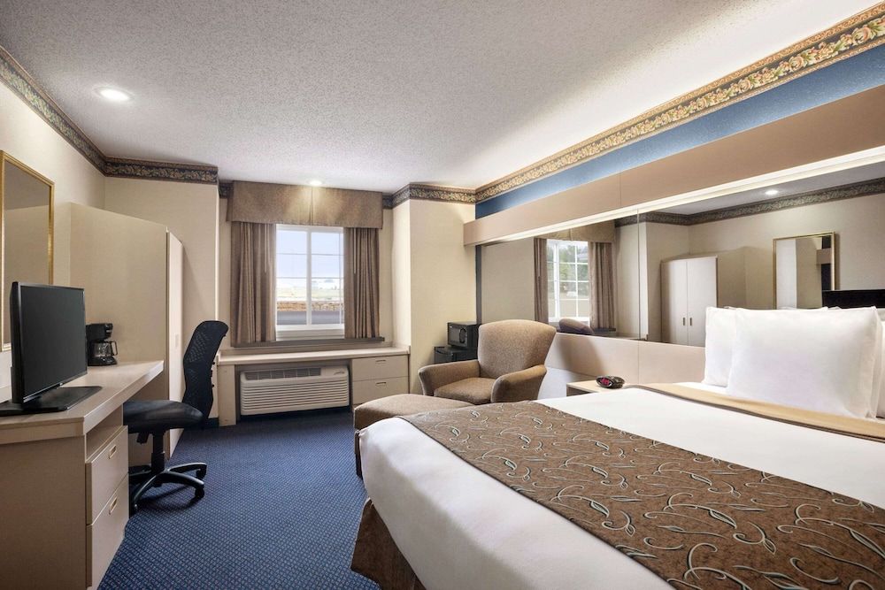 Room, 1 Queen Bed, Non Smoking