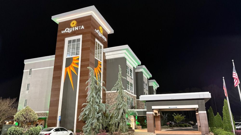 La Quinta Inn & Suites by Wyndham Forsyth