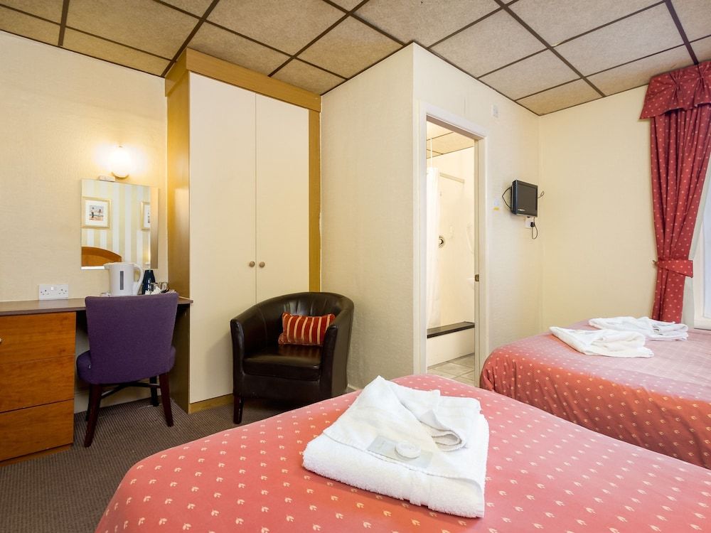 undefined The Oak Lea Hotel 8