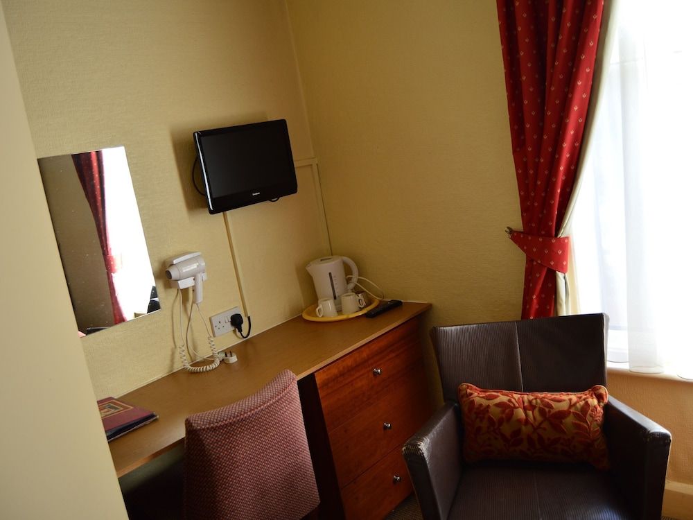 The Oak Lea Hotel Standard Double Room, Ensuite 6