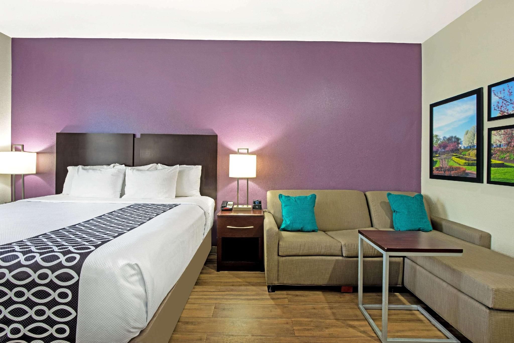 1 King Bed, Executive Room Non Smoking