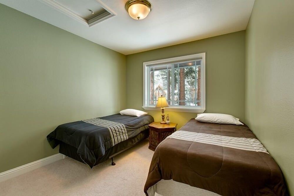 Luxury House, 6 Bedrooms