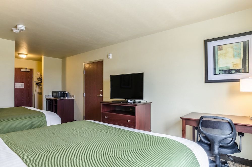 Room, 2 Queen Beds, Accessible, Non Smoking