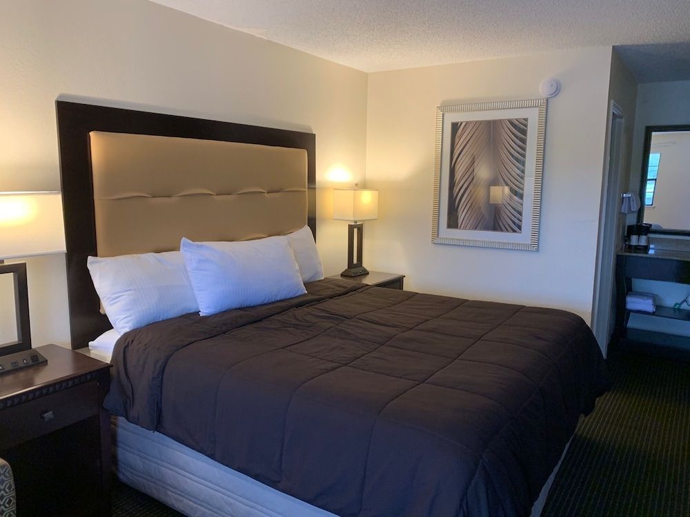 Blackwater Inn Room, 1 King Bed, Non Smoking 4