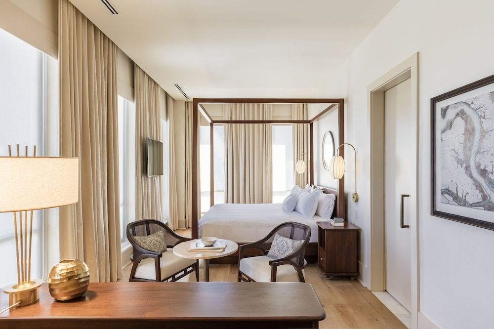 The Dewberry Charleston Charleston Flat