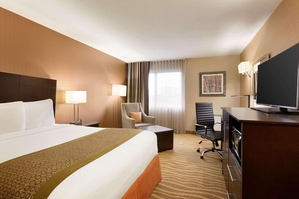 undefined Park Inn By Radisson Toronto - Markham 2