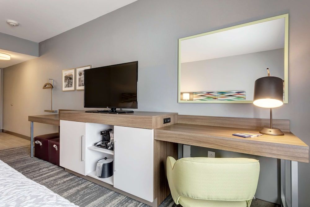 Room, 2 Queen Beds, Accessible, Non Smoking (Hearing)