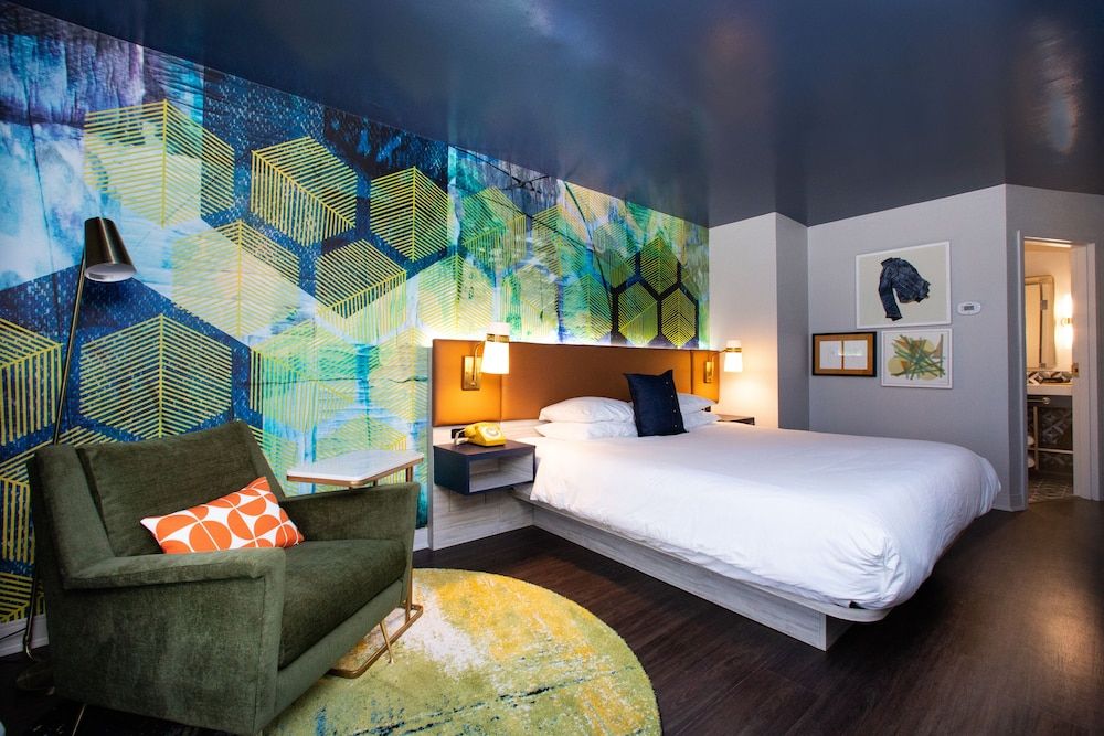 Deluxe Room, 1 King Bed, Non Smoking