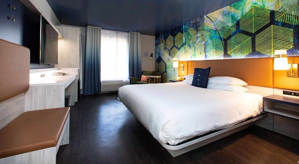 Standard Room, 1 Queen Bed, Accessible, Non Smoking