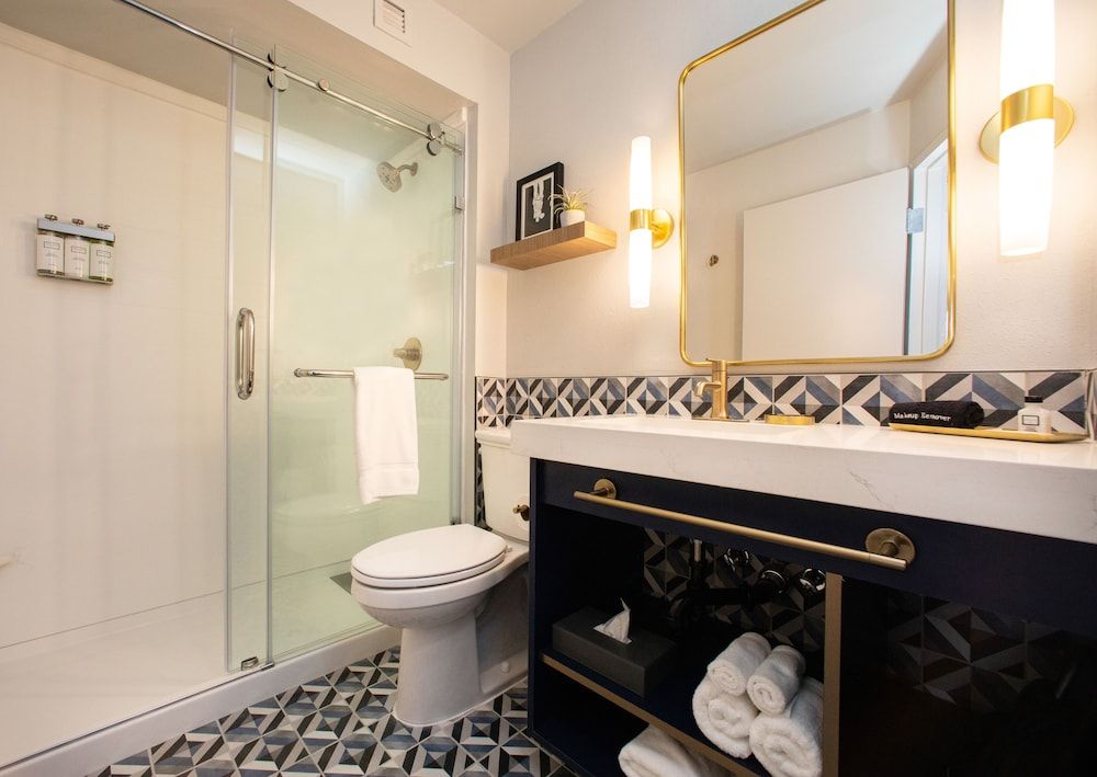 Deluxe Double Room, 2 Queen Beds