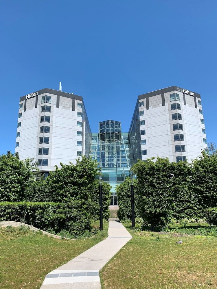 undefined Hilton Paris Charles de Gaulle Airport 5