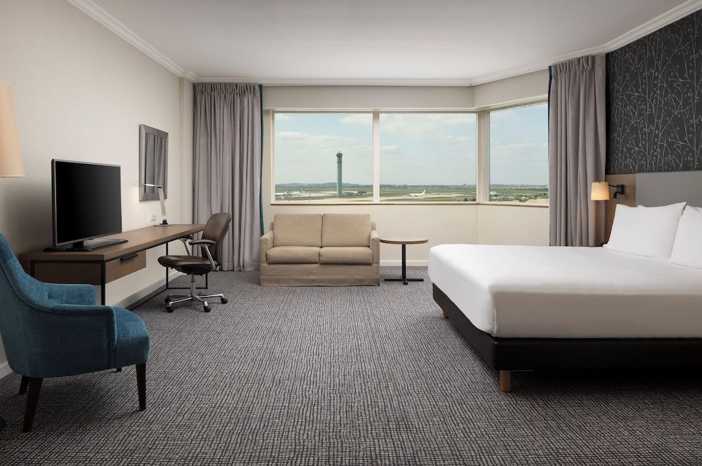 undefined Hilton Paris Charles de Gaulle Airport