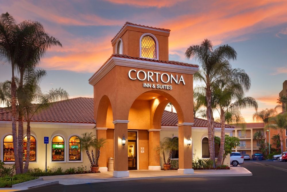 undefined Cortona Inn & Suites Anaheim Resort 6