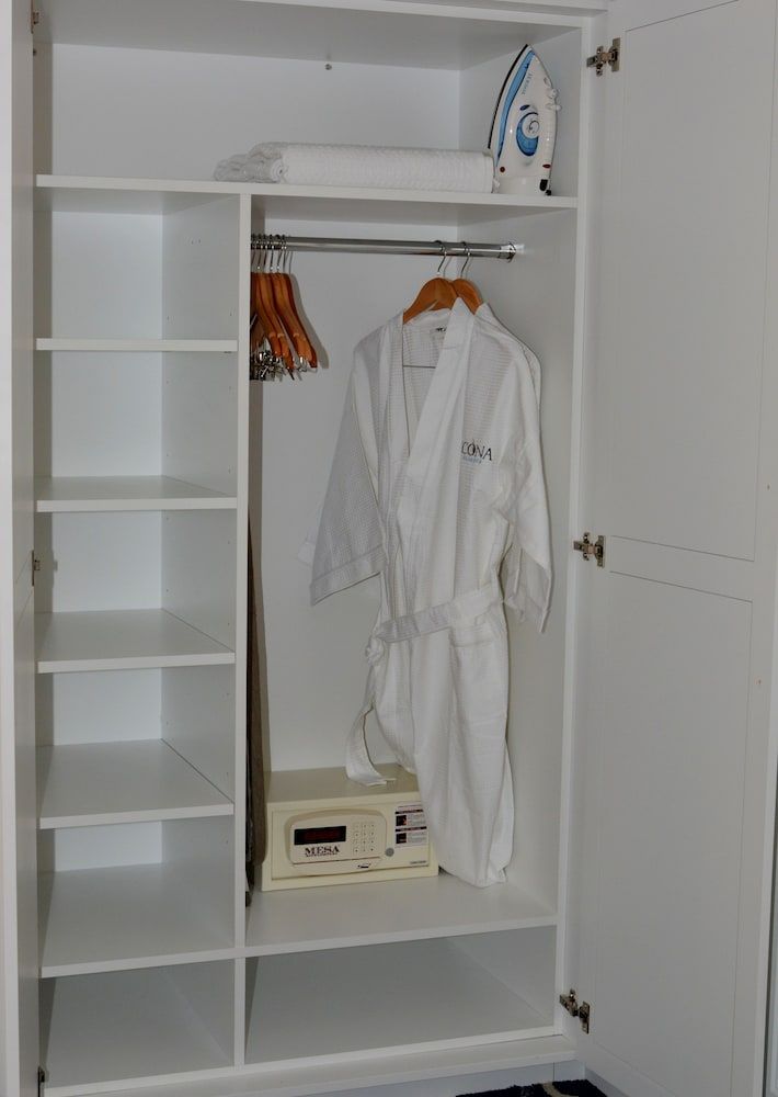 ICONA Cape May Premium 2 Queen Studio Plus 11