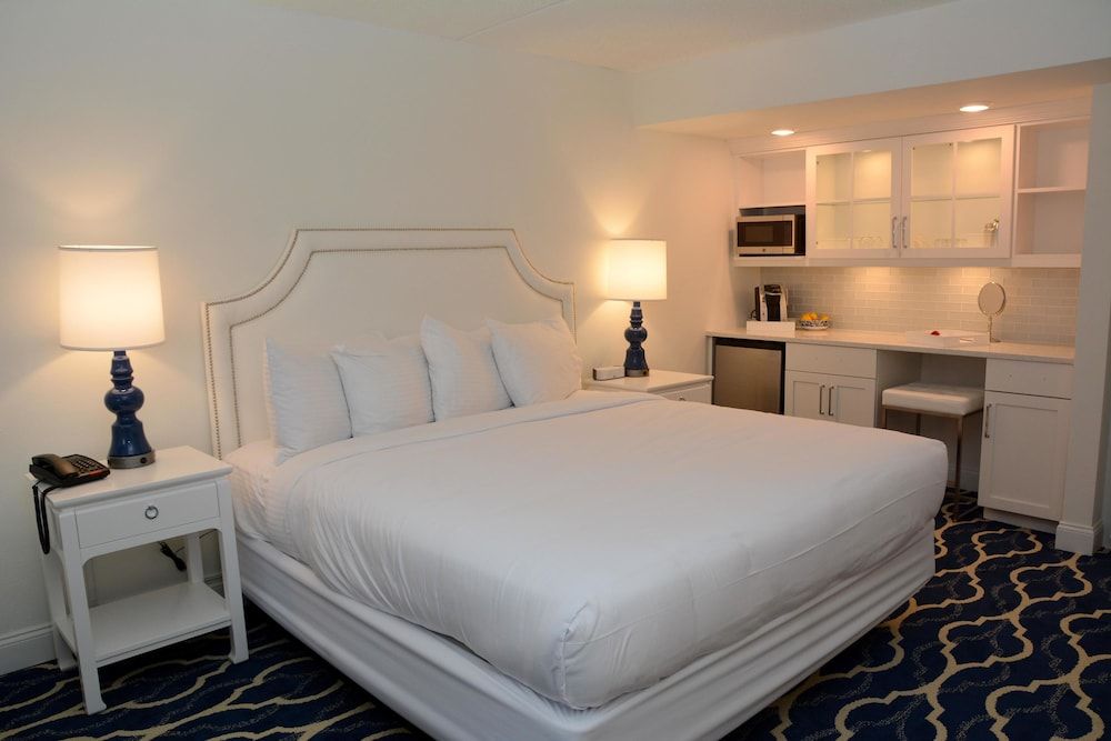 ICONA Cape May Premium King