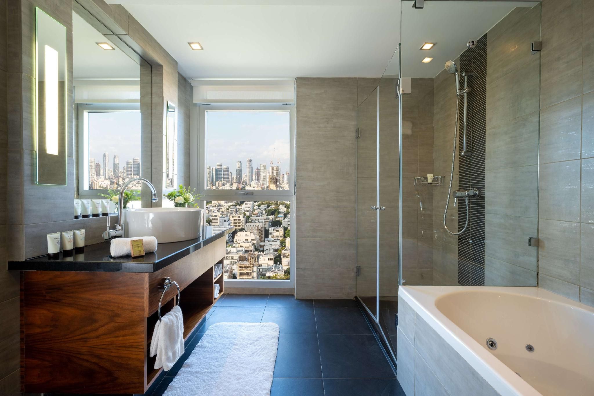 grand family connecting rooms with sea views