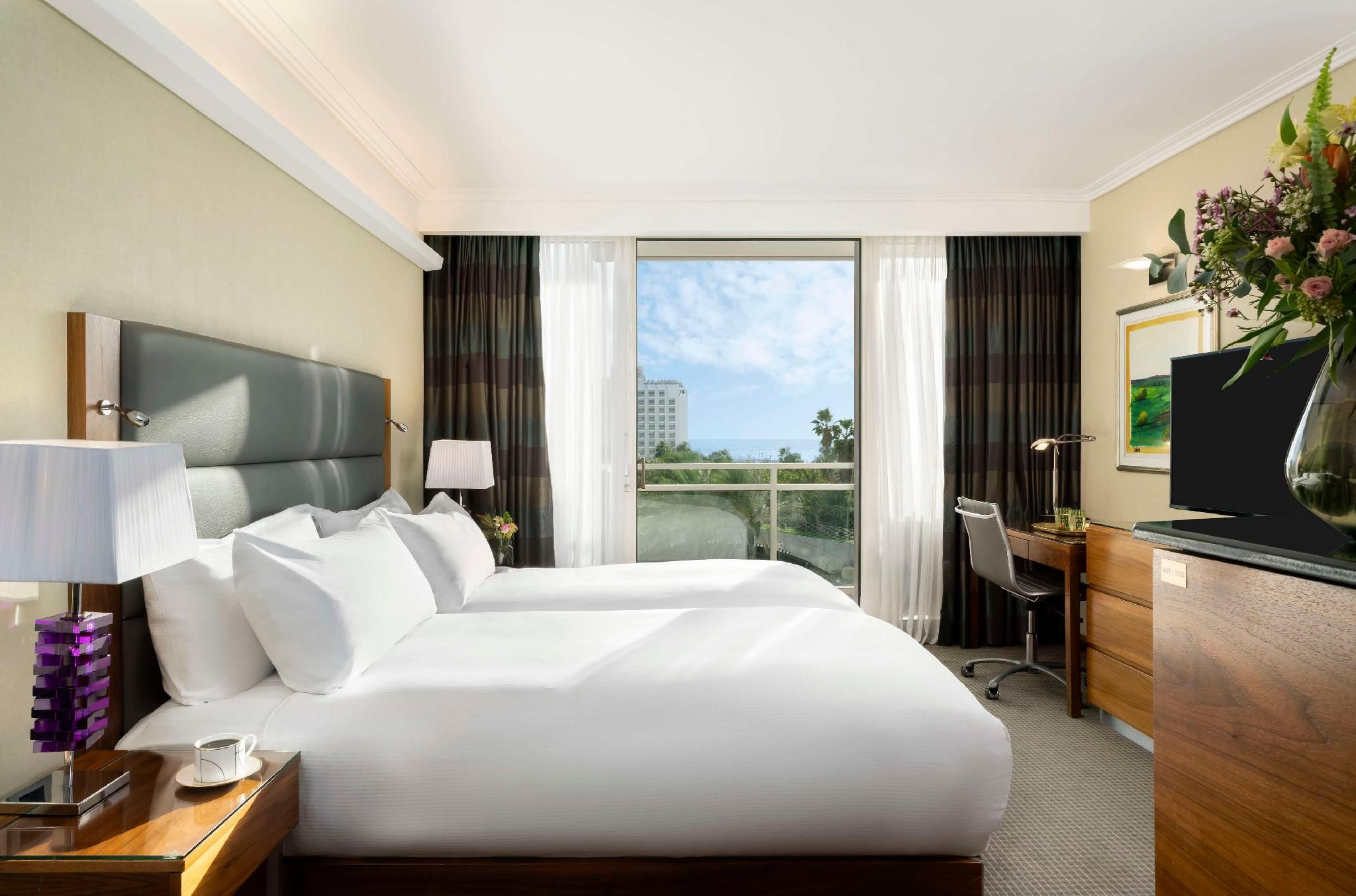 grand family connecting rooms with sea views