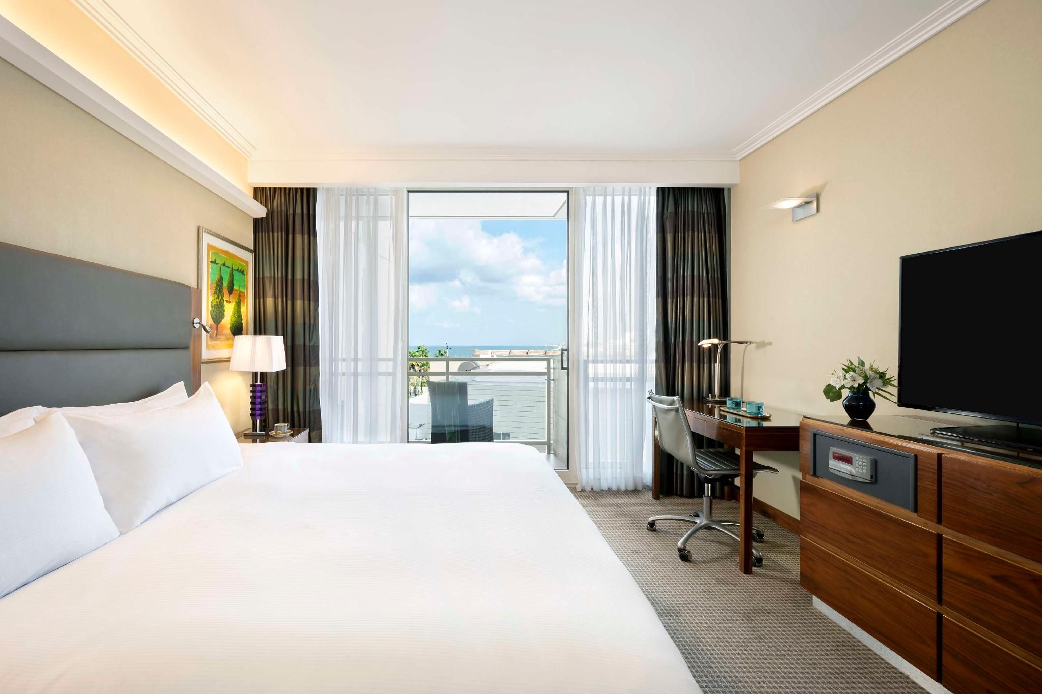 King Deluxe Room with Sea View
