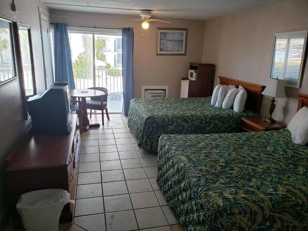 The Seascape Inn Garden View Standard 4