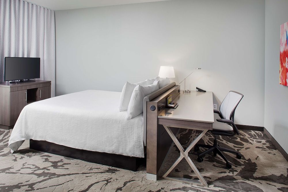 Premium Room, 1 King Bed, Non Smoking