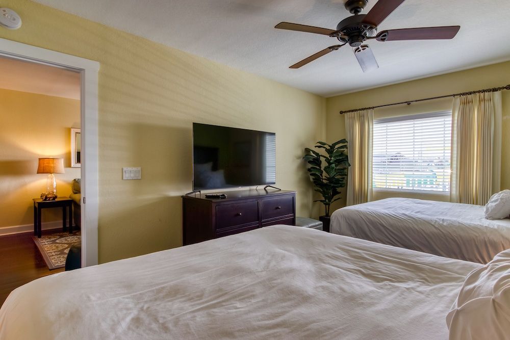 New Hotel Collection Harbourside Condo, 1 Bedroom (2 Queen Beds) 2