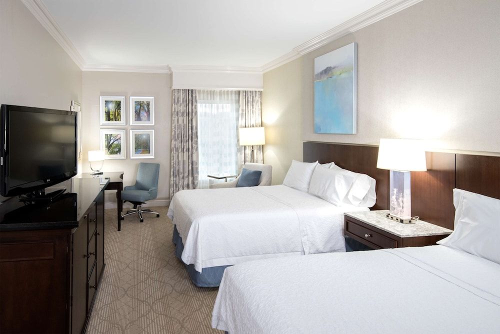 Room, 2 Queen Beds, Accessible, Non Smoking
