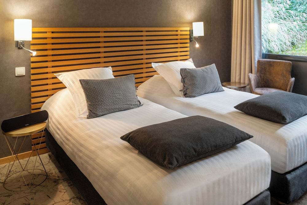 Best Western Plus Hotel de la Regate Family Room, Multiple Beds, Non Smoking, Connecting Rooms 2