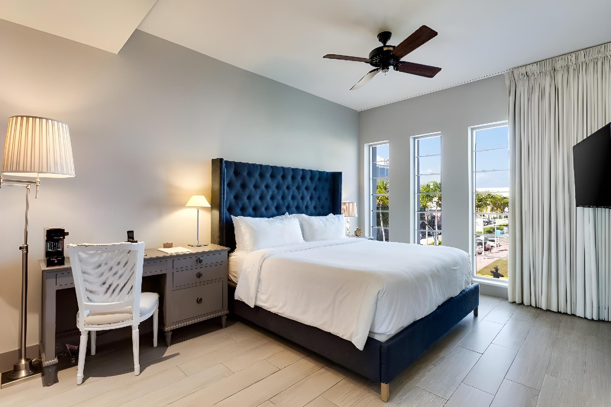 undefined The Plymouth South Beach 8