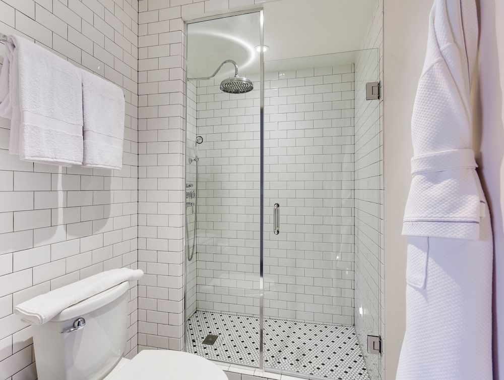 The Plymouth South Beach Classic Room, 1 Queen Bed 4