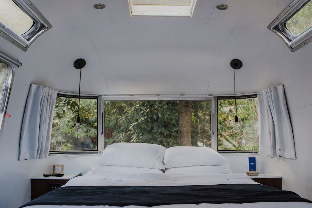 AutoCamp Russian River Premium Suite (Airstream) 3