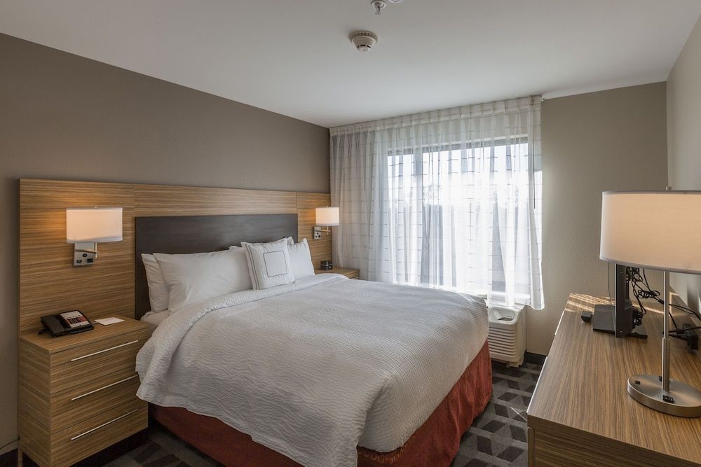 Suite, 1 Bedroom (Mobility Accessible, Tub)