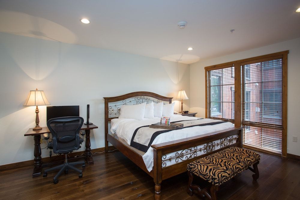 Condo, 3 Bedrooms (Condominium)