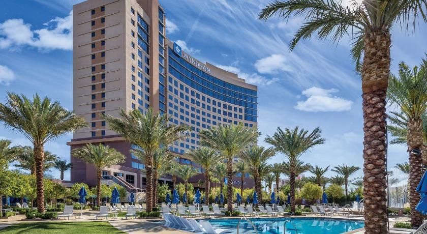 undefined Club Wyndham Desert Blue 2
