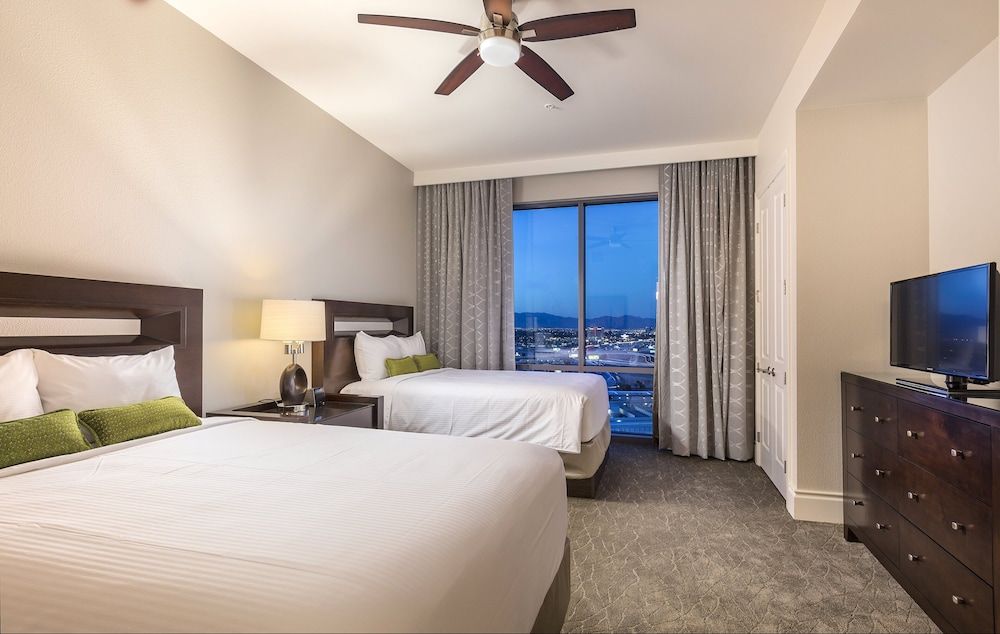 Club Wyndham Desert Blue Deluxe Suite, 2 Bedrooms 2