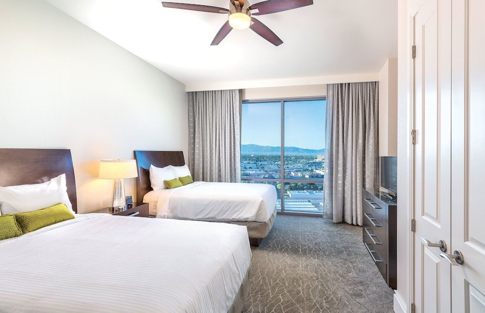 Club Wyndham Desert Blue Presidential Suite, 3 Bedrooms 4